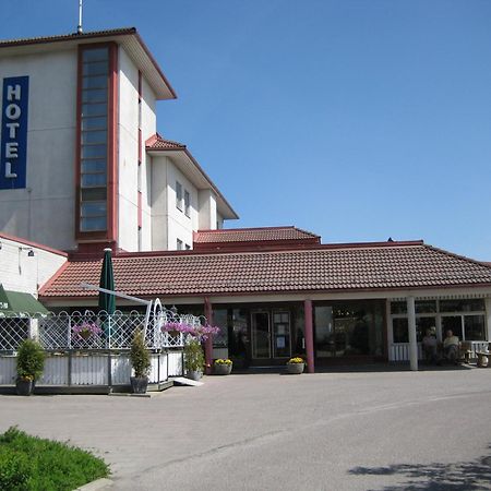 Hotel Kalkstrand Pargas Bagian luar foto