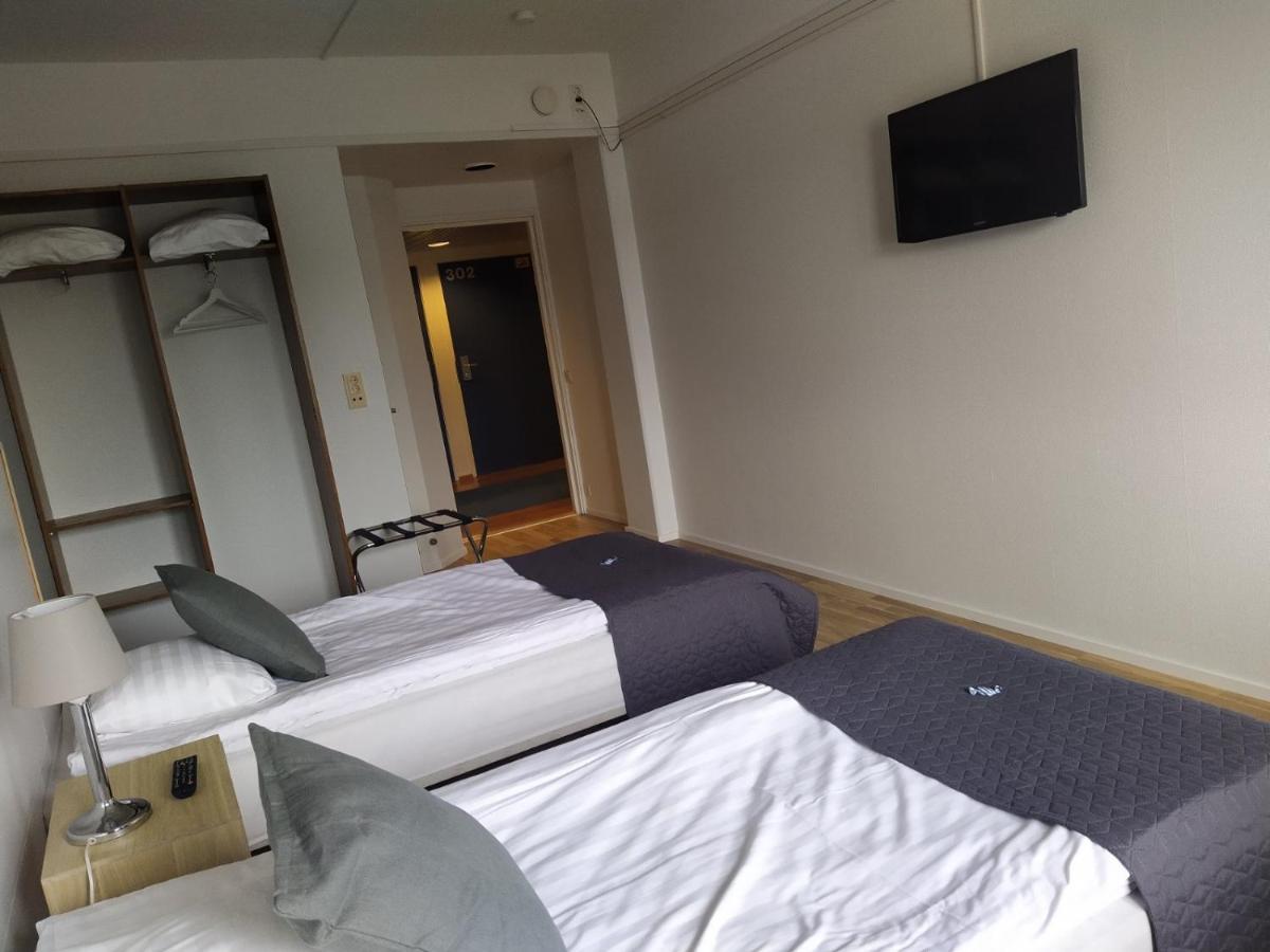 Hotel Kalkstrand Pargas Bagian luar foto